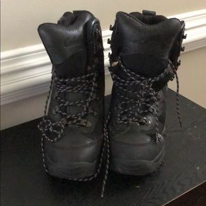 Cabela’s Women’s Insulated Boots